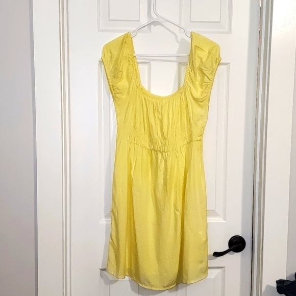 Billabong yellow sundress w/polka-dot pattern Sz L - Picture 1 of 7